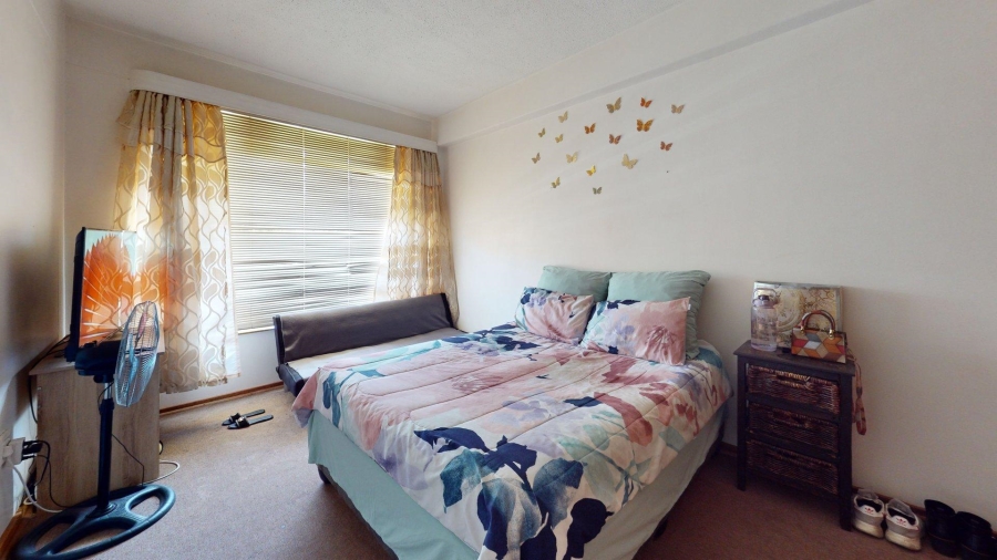 2 Bedroom Property for Sale in Potchefstroom North West